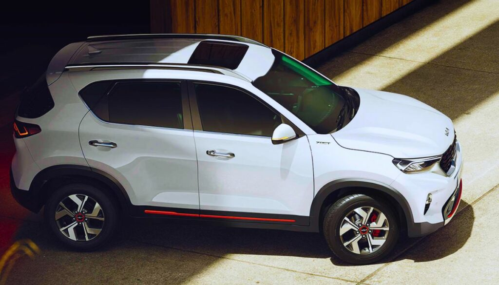 New kia Sonet Facelift looks इस दिन होने वाली हैं लॉन्च, सामने आईं बड़ी खबर, अब Tata और Maruti होगी बोलती बंद 3 image 133