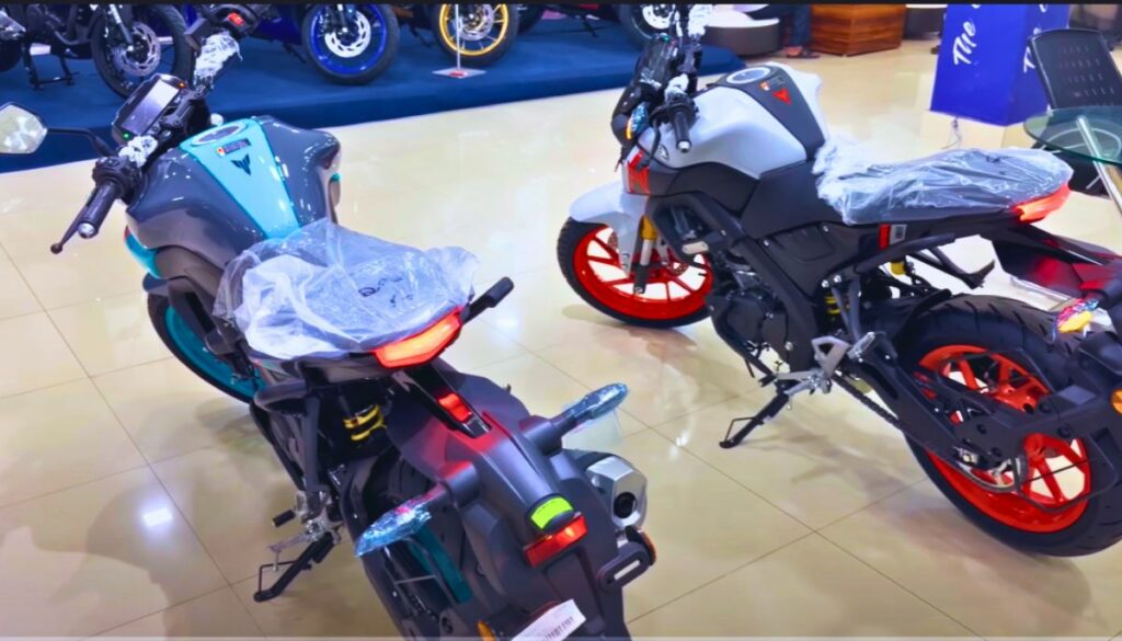 new Yamaha MT 15 V2 को खरीदें बस इतनी आसान किस्तों पर, कंपनी दे रही है दमदार ऑफर 3 image 37