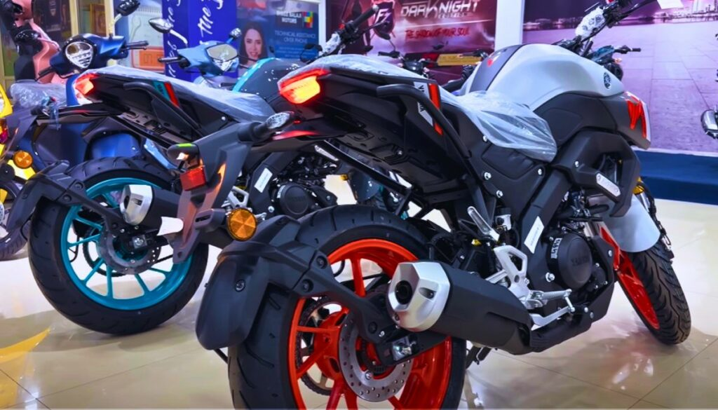 new Yamaha MT 15 V2 को खरीदें बस इतनी आसान किस्तों पर, कंपनी दे रही है दमदार ऑफर 4 image 38